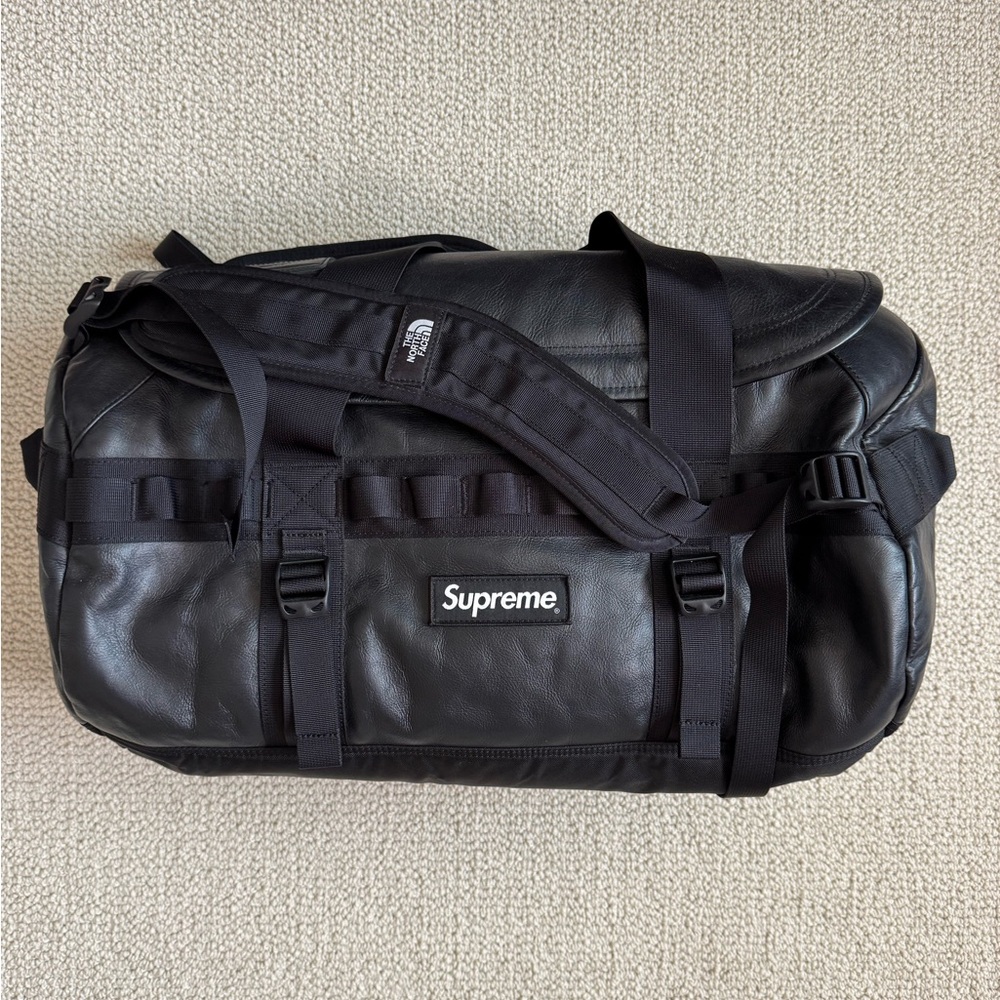 Supreme x North Face Basecamp Duffel Bag Leather